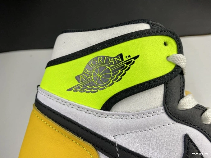 555088-118 1 Gold' High Air 'Volt Retro  OG Jordan 0210